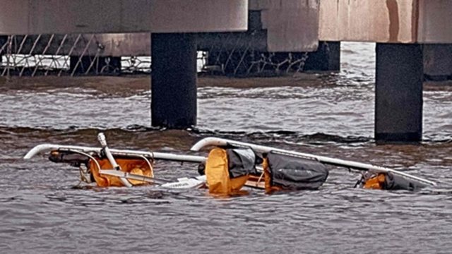 Helicopter Crashes Into New York's Hudson's River