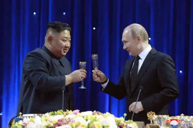68ffa1eed03c6885c596889e_image-2023-08-15-26463559-41-kim-jong-vladimir-putin-4