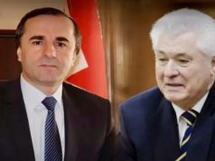 Voronin, nemulțumit de includerea lui Vasile Tarlev în comisia parlamentară: “Iaca tractorist, tractorist, dar a ajuns în Comisia juridică”