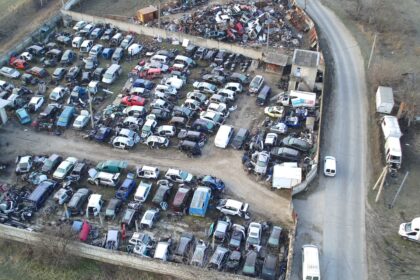 Rețea de contrabandă auto, destructurată: peste 130 de mașini ridicate după zeci de percheziții