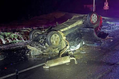Copila rănită în accidentul de la Strășeni a murit. Mama avea 1,35 mg/l alcool în aerul expirat