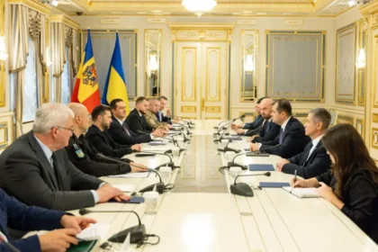 Vasile Tofan, întrevedere cu Volodimir Zelenski la Kiev. Proiecte comune de infrastructură și securitate, pe agenda discuțiilor