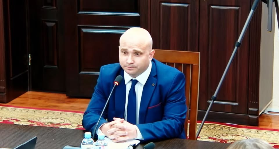 Vadim Gribincea a depus jurământul de judecător. Noul magistrat va activa la Judecătoria Strășeni