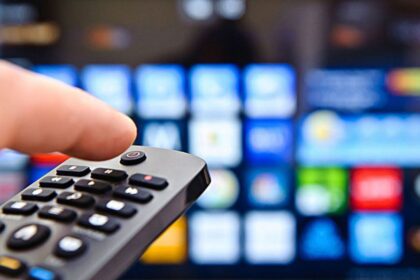Mai multe programe TV în limba română și producții autohtone. Parlamentul a adoptat noi reguli pentru televiziuni