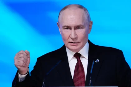 „Avem o vorbă în Rusia”. Vladimir Putin avertizează împotriva „încercărilor de a exclude” Moscova de pe piața gazelor naturale